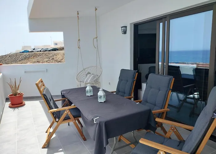 Casa Balcon Al Mar